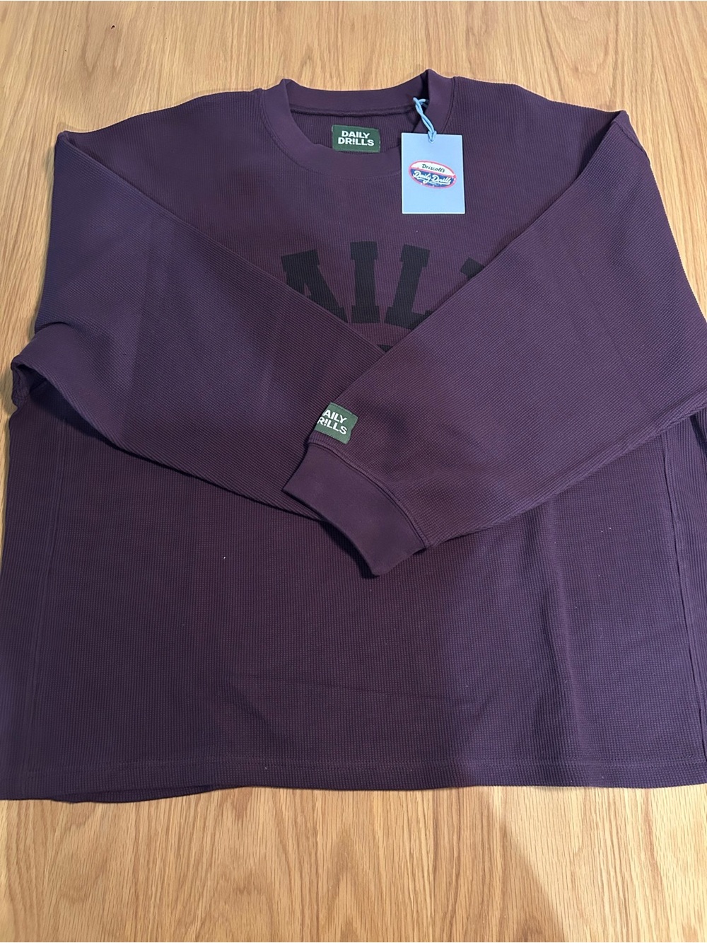 Daily Drills x Driscoll's Daily Thermal + Resort Shorts Set - Plum Size M/L NWT - Picture 3 of 15